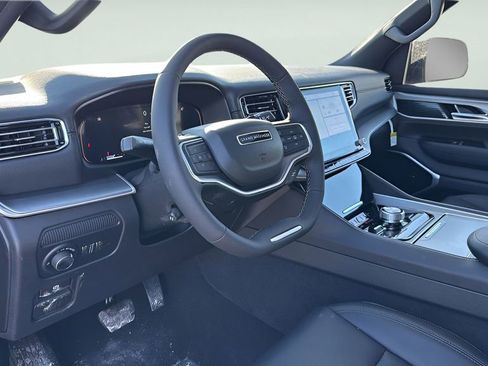 New 2026 Jeep Grand Wagoneer Limited w/ Premium Group II AWD/4WD image 23