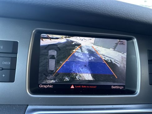 Used 2015 Audi Q7 TDI Premium Plus w/ Premium Plus Package image 21