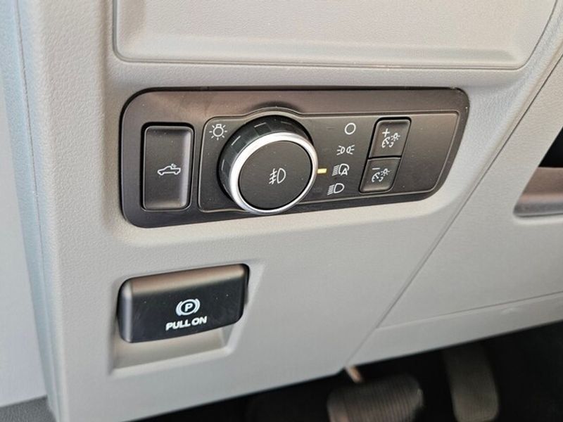 Used 2023 Ford F150 XLT AWD/4WD image 29