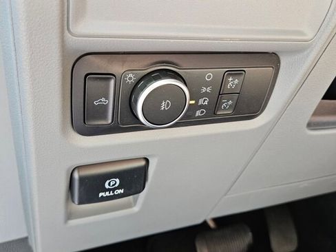 Used 2023 Ford F150 XLT image 29