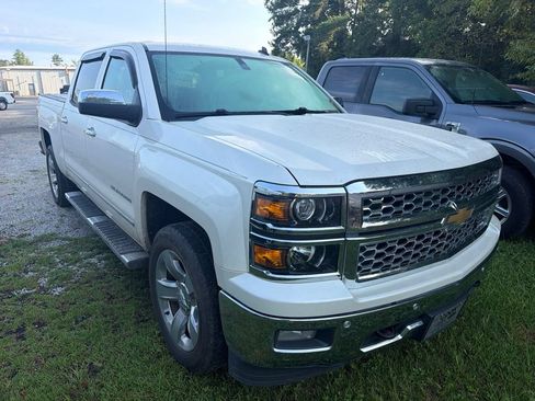 Used 2014 Chevrolet Silverado 1500 LTZ Z71 w/ LTZ Plus Package AWD/4WD image 2