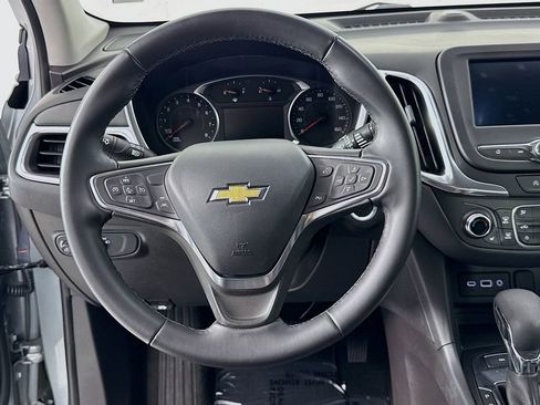 Used 2024 Chevrolet Equinox LT AWD/4WD image 11
