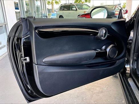 Used 2021 MINI Cooper SE w/ 6.5" Touchscreen Package FWD image 20