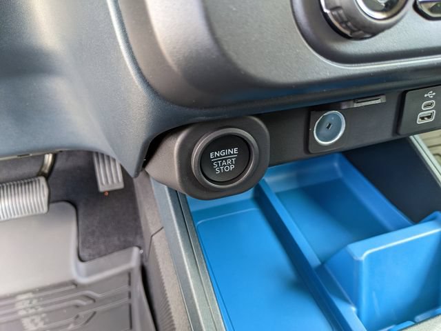 New 2026 Ford Maverick XLT FWD image 24
