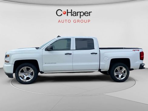 Used 2018 Chevrolet Silverado 1500 Custom w/ Custom Value Package AWD/4WD image 6