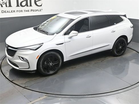Used 2023 Buick Enclave Essence w/ Experience Buick Package image 45