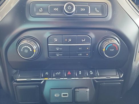 Used 2021 Chevrolet Silverado 1500 Custom Trail Boss w/ LPO, Dark Essentials Package AWD/4WD image 27