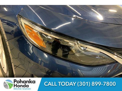 Used 2022 Chevrolet Malibu LT image 29