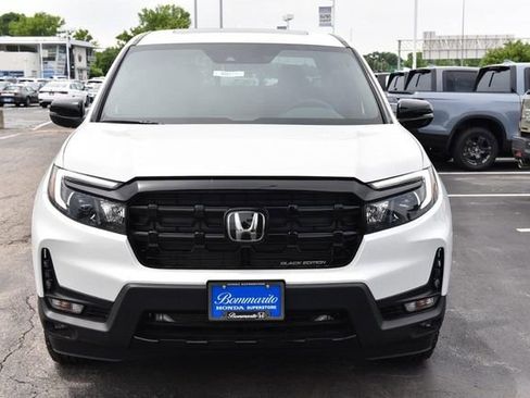 New 2026 Honda Ridgeline Black Edition image 4