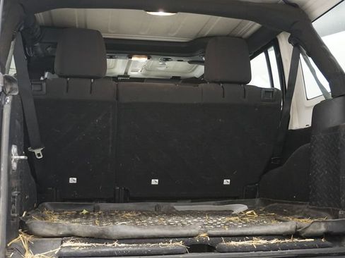 Used 2014 Jeep Wrangler Unlimited Sport w/ Quick Order Package 24S image 24