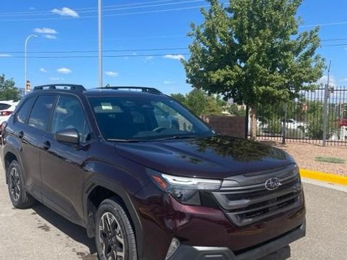 Used 2026 Subaru Forester Premium AWD/4WD image 2