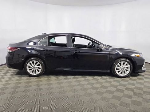 Used 2024 Toyota Camry LE w/ Convenience Package image 10