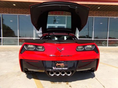 Used 2016 Chevrolet Corvette Z06 w/ 3LZ Preferred Equipment Group RWD image 11