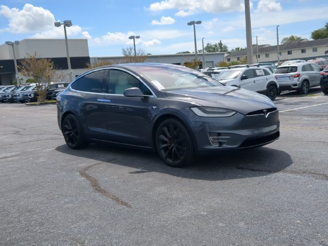 Used 2021 Tesla Model X Performance AWD/4WD image 4