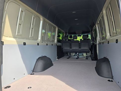 New 2026 Mercedes-Benz Sprinter 2500 image 20