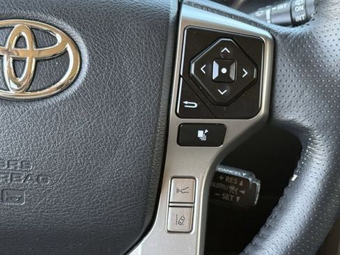 Used 2024 Toyota 4Runner Limited RWD image 15