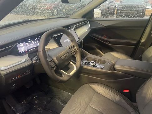 New 2026 Jeep Cherokee Laredo image 9