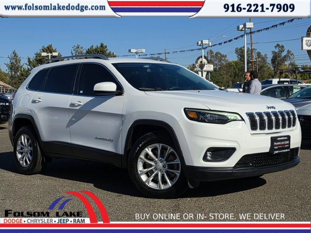 Used 2019 Jeep Cherokee Latitude w/ Popular Appearance Group FWD image 1
