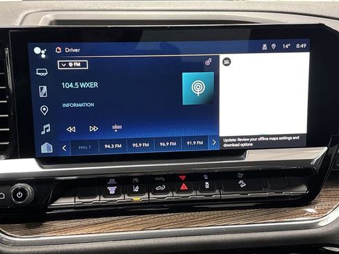 Used 2024 Chevrolet Silverado 2500 LT w/ Convenience Package image 17