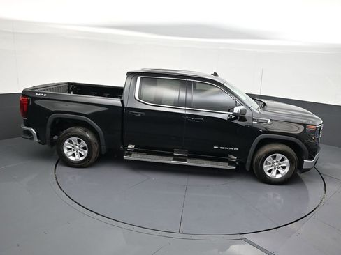 Used 2023 GMC Sierra 1500 SLE image 18