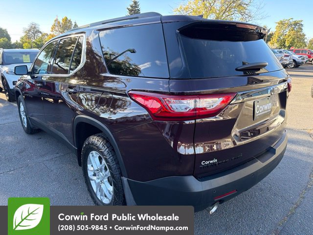 Used 2019 Chevrolet Traverse LT w/ LPO, Blackout Package AWD/4WD image 7