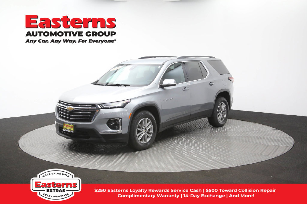 Used 2023 Chevrolet Traverse LT AWD/4WD image 59