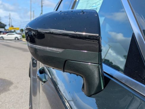 New 2026 INFINITI QX60 Luxe w/ Family Package image 12