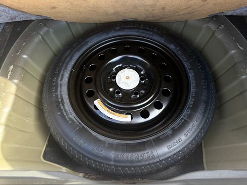 Used 2005 Nissan Altima 2.5 S w/ (S02) Side Airbags Pkg FWD image 7