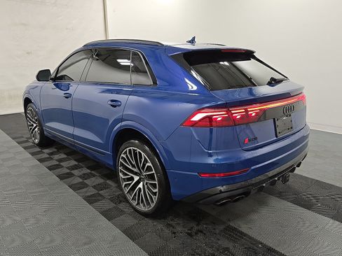 Used 2024 Audi SQ8 Prestige w/ Prestige Package AWD/4WD image 4
