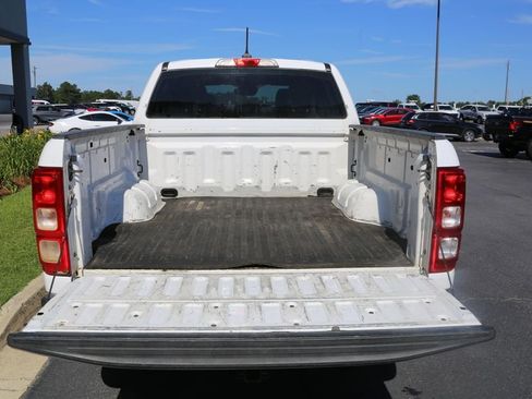 Used 2019 Ford Ranger XL w/ Equipment Group 101A Mid AWD/4WD image 6