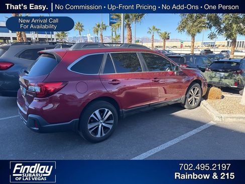 Used 2018 Subaru Outback 2.5i Limited image 7