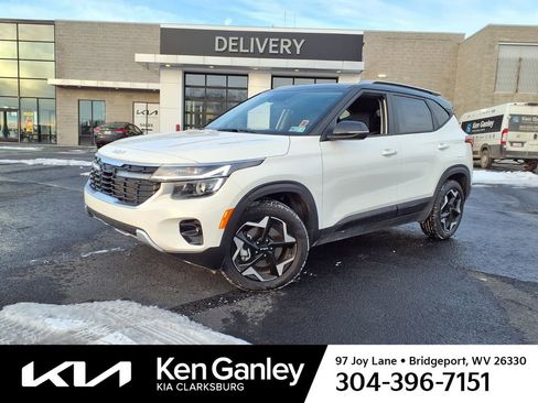 Used 2025 Kia Seltos S image 3