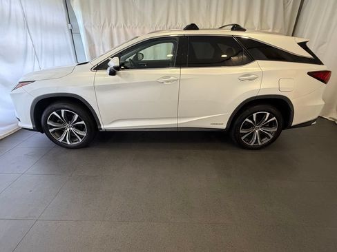 Used 2018 Lexus RX 450hL Premium w/ Premium Package AWD/4WD image 2
