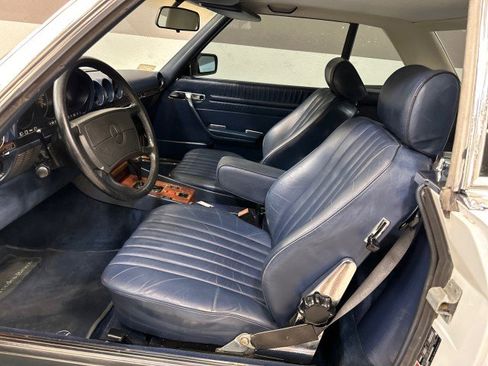 Used 1988 Mercedes-Benz 560 SL image 14