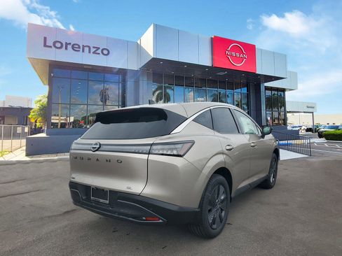 New 2026 Nissan Murano SL image 4