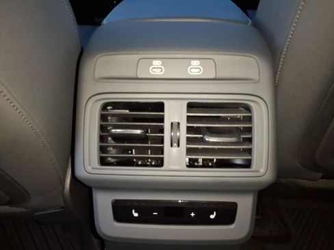 New 2025 Audi Q5 Prestige AWD/4WD image 8