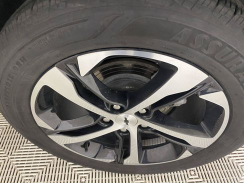 Used 2024 Chevrolet Trax RS w/ Driver Confidence Package FWD image 8