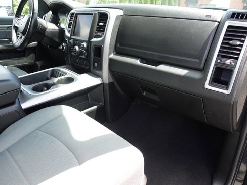 Used 2022 RAM 1500 Classic SLT w/ Electronics Convenience Group AWD/4WD image 36