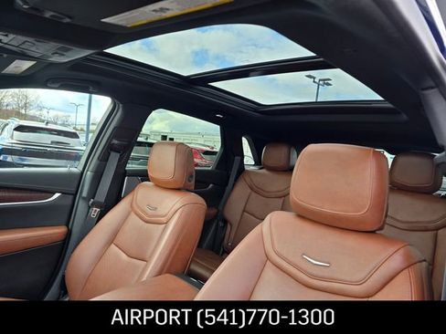 Certified 2025 Cadillac XT5 Sportv w/ Technology Package image 24