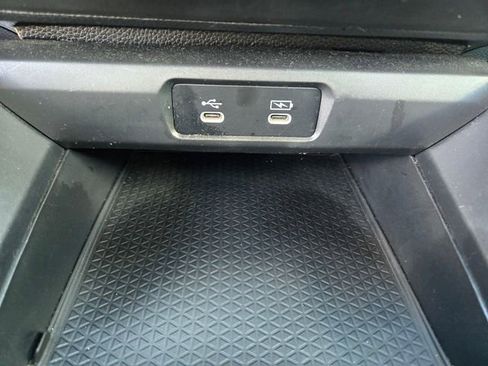 Used 2023 Honda Accord EX image 16