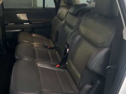 Used 2025 Ford Expedition Max Active image 5