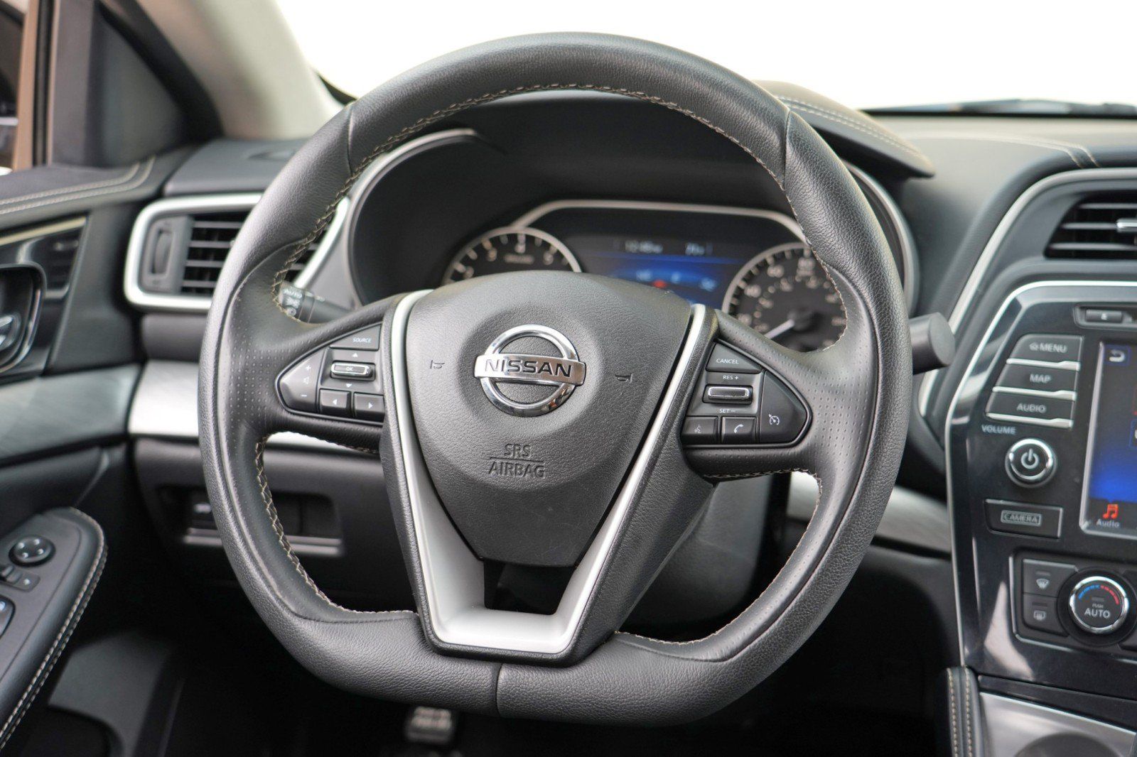 Used 2017 Nissan Maxima 3.5 SV FWD image 18