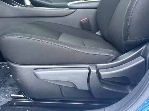 Used 2024 Nissan Sentra SV image 29