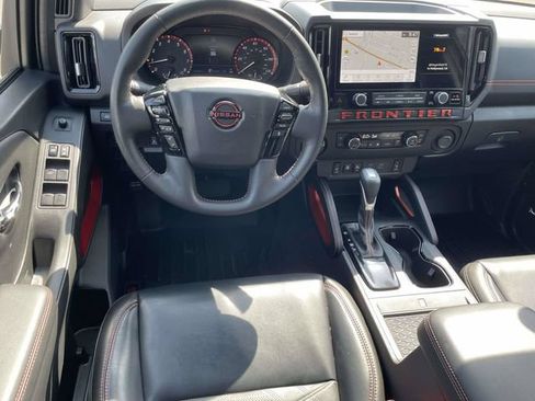 Used 2025 Nissan Frontier PRO-4X w/ Pro Premium Package AWD/4WD image 4