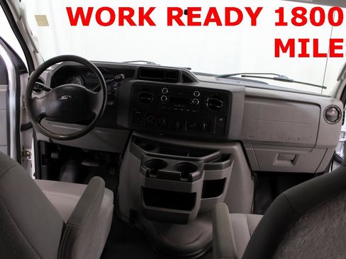 Used 2013 Ford E-350 and Econoline 350 Super Duty image 19