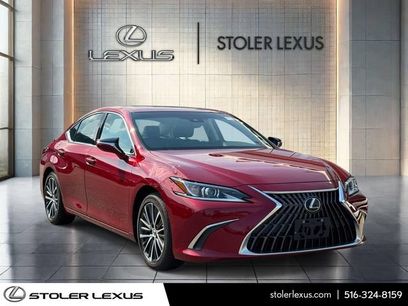 Used 2023 Lexus ES 350 w/ Premium Package