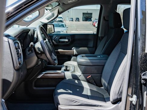 Used 2021 Chevrolet Silverado 1500 RST image 21