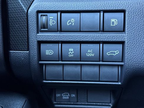 New 2025 Toyota 4Runner Limited image 29