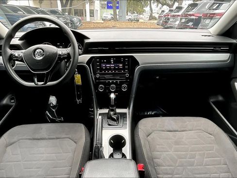 Used 2020 Volkswagen Passat 2.0T S image 15