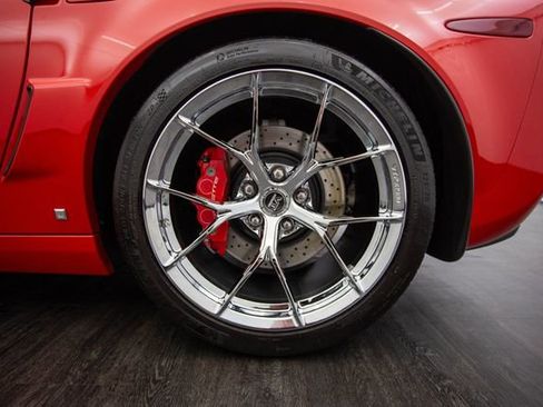 Used 2007 Chevrolet Corvette Z06 w/ Preferred Equipment Group image 40